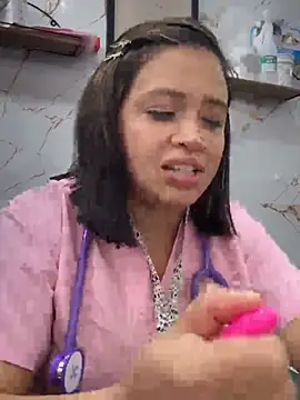 Melany-1 live cam on StripChat