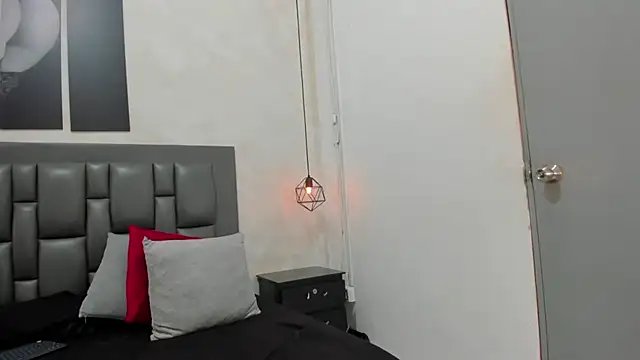 dakota_roussee