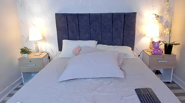 Emilly_Beaumont