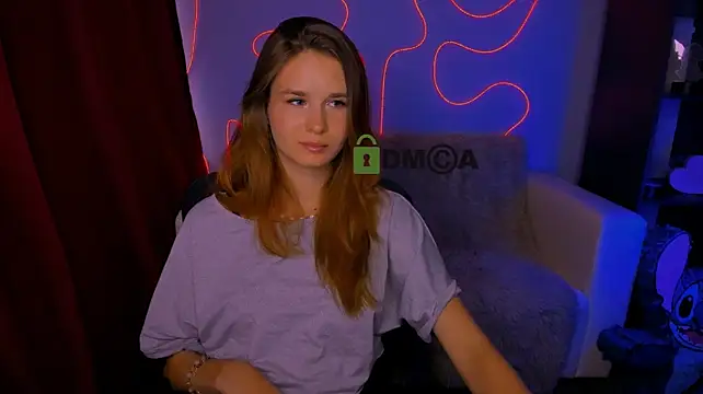angie_foxy1