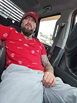 Beardedtattood live sex cam