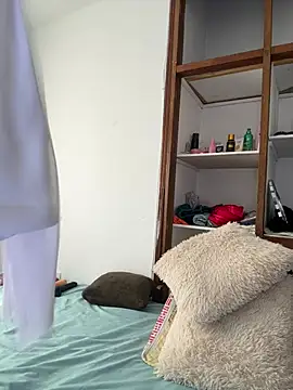 JasmineRose7 live cam on StripChat