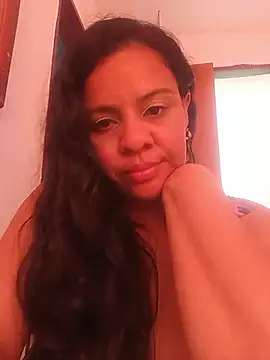 lapatronav2026 live cam on StripChat