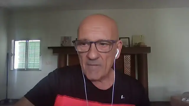 llopaco live cam on StripChat
