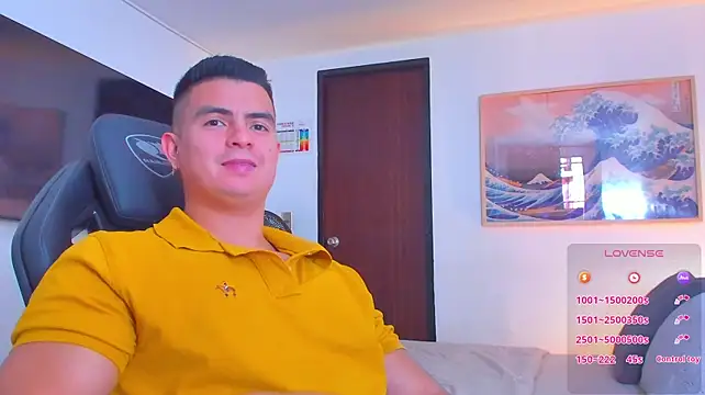 RJBarto live cam on StripChat
