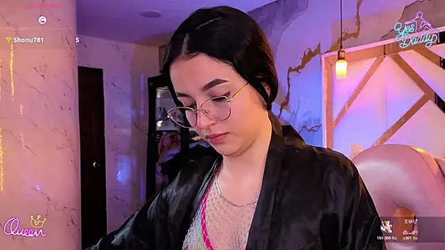 sophiadoll_tf live cam on StripChat