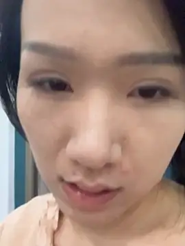 xinxiny1 live cam on StripChat