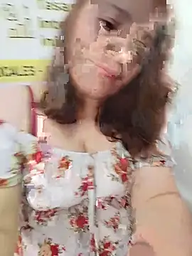 LUISA--30 live cam on StripChat