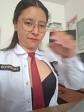 Queen_linda1 live cam on StripChat