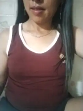 Helen-nn live cam on StripChat
