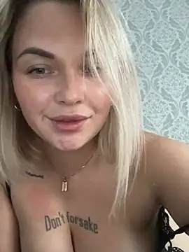 EvaDelicious_ live cam on StripChat