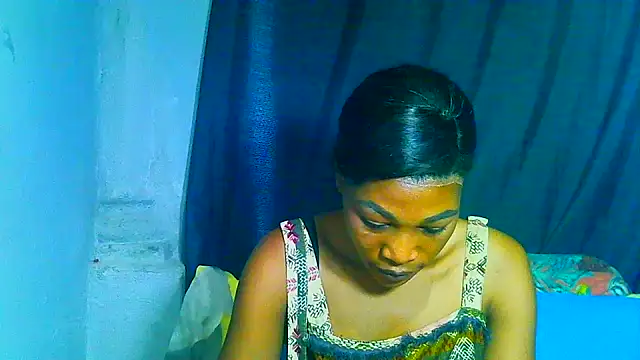 freaky_naughty live cam on StripChat