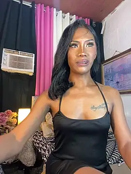 Tarah_victoria_collins live cam on StripChat
