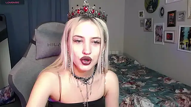 LaslyAngel live cam on StripChat