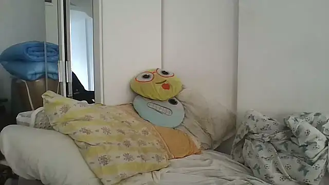 vitalik66679 live cam on StripChat