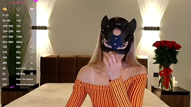 -Foxelle- live cam on StripChat