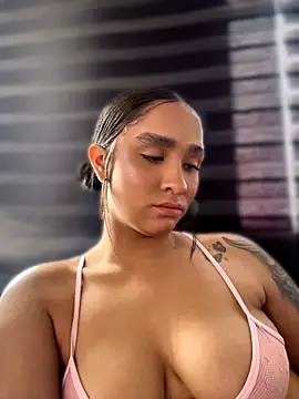 Isabella-Teen