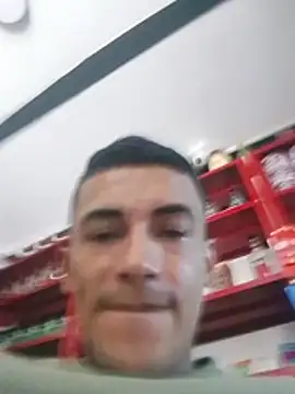 D1ogh0 webcam