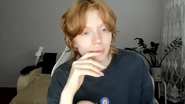 StellaDavis live cam on StripChat