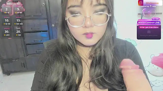 Naoko_7w7 live cam on StripChat