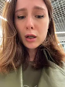 dina_tease (F young) - PANTY ASIDE 2 MINS & RUB PUSSY in CAFE