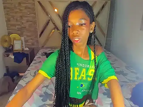 Model: Little_ebonyx
