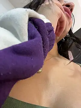 LilyRossi_ live cam on StripChat