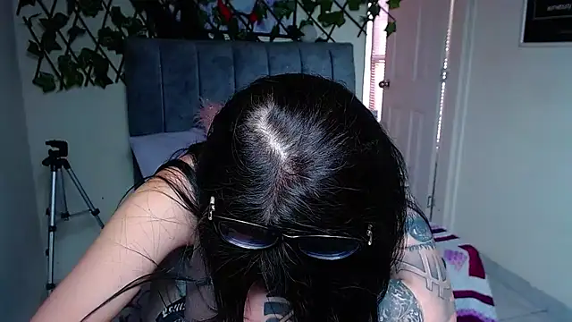 Violettasquirt live cam on StripChat