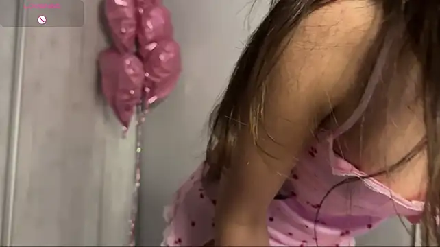 mistybunnyy live cam on StripChat