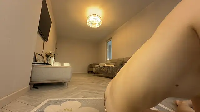 Elara__ live sex cam