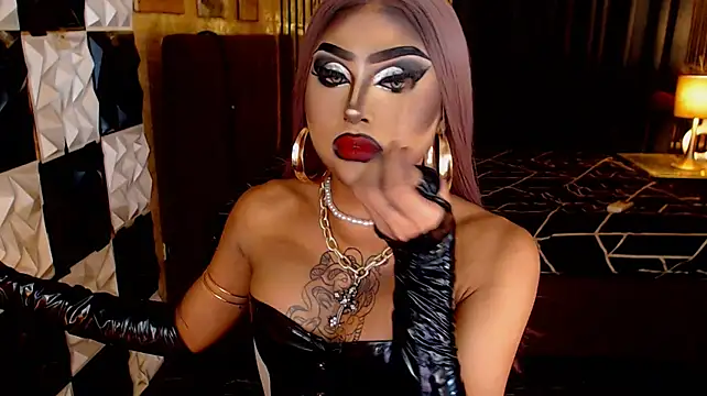 Model: MassiveCockTrans