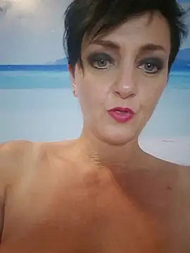 lucillabollente live sex cam