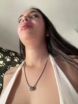gabyaridi live cam on StripChat