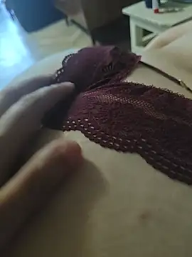 MadaamJizz_DickLewd live cam on StripChat