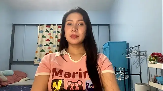 DeanaLedy live cam on StripChat