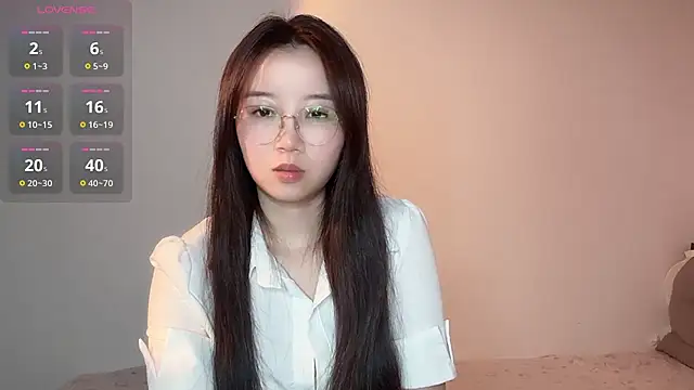 77-Vicky live cam on StripChat