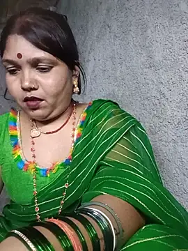 Rashili_jaan live cam on StripChat