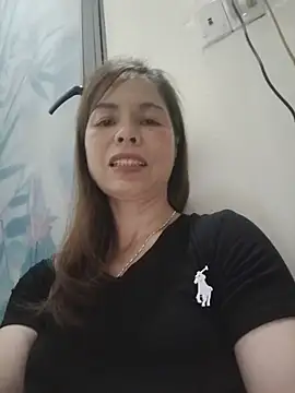 -Tevi- live cam on StripChat