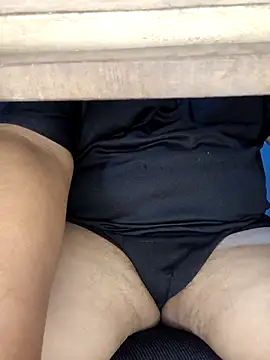 ramito1007 live cam on StripChat