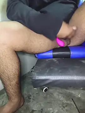 Drakecamsex27 live cam on StripChat