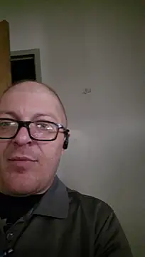 chronic_vibez live cam on StripChat