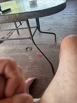 bigcock2283 live cam on StripChat