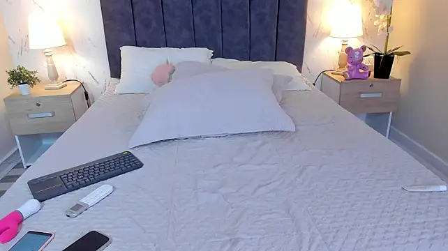 Emilly_Beaumont