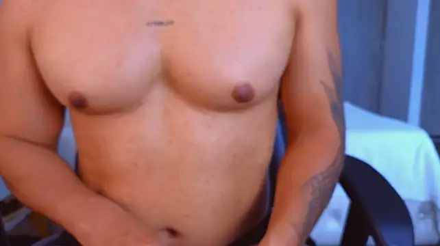 estebandelouis live cam on StripChat
