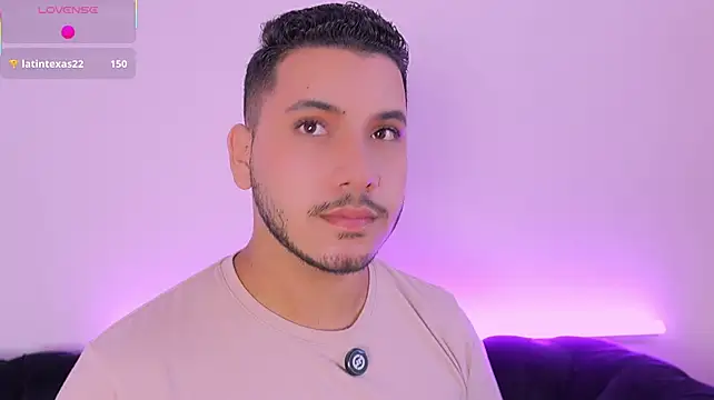 Axel_grey_ live cam on StripChat