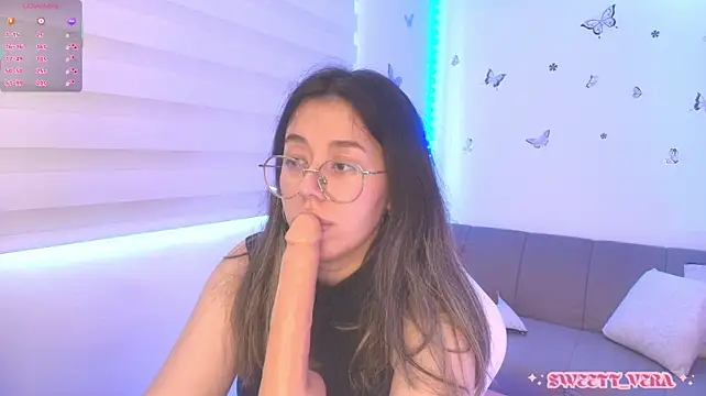 sweettvera live webcam