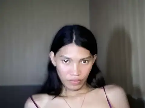 Yourgoddess_jayve live cam on StripChat