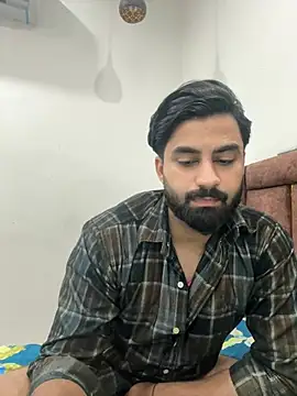 Royalboy_03's live cam