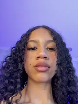 jadee8 live cam on StripChat