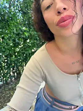 roxyrougee ⭕ stream